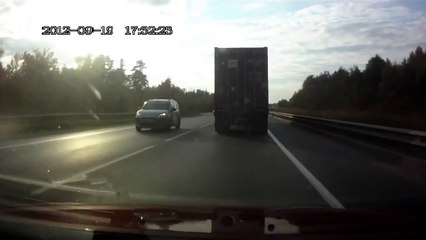 Luckiest Truck Driver in Russia