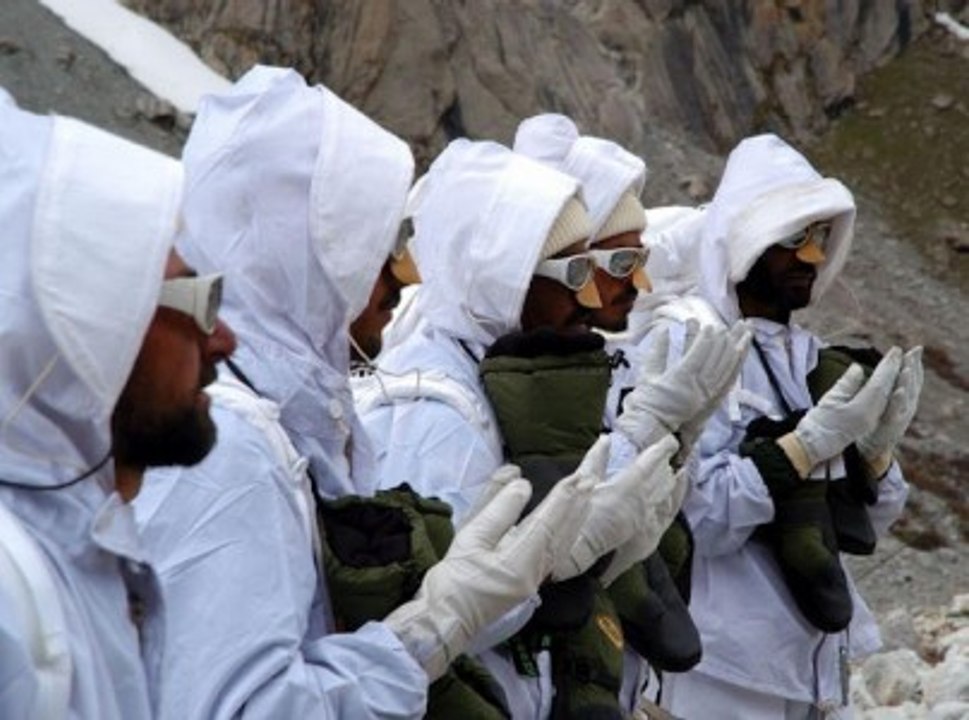 ISPR Documentary Life of a Siachen Soldier Part 1/3-Pak Army