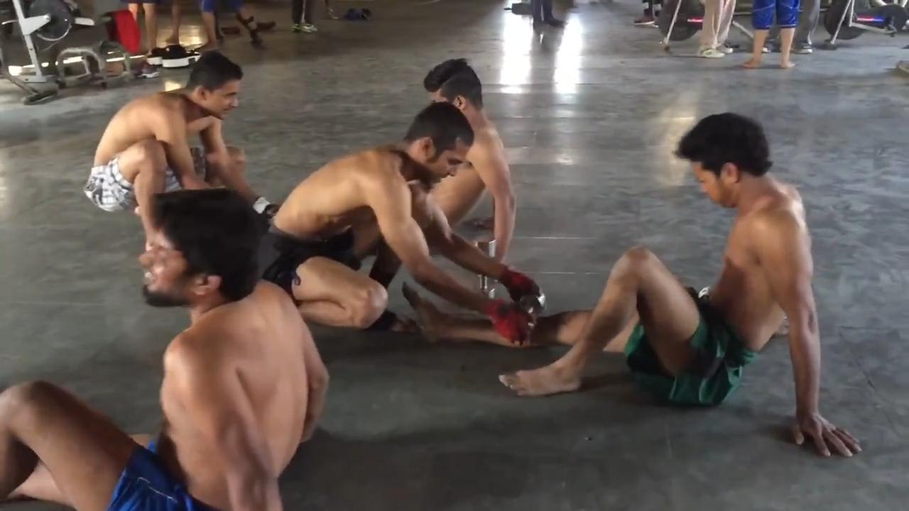 Muay Thai Body conditioning training