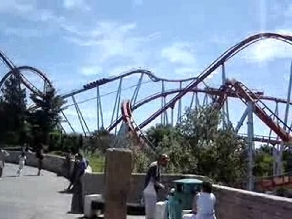 La muraille de Chine et le Dragon Khan à Port Aventura