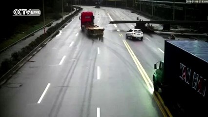 Car Roof Ripped Off In An Accident