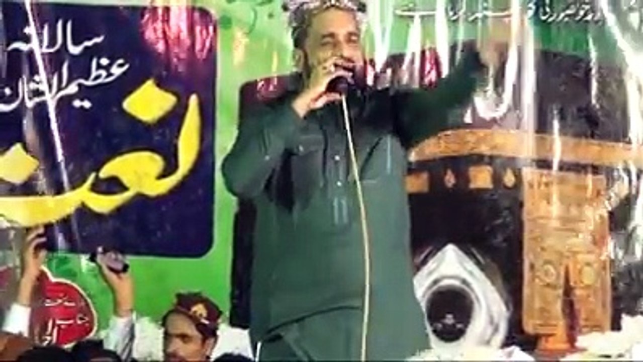 Best natt by qari shahid mehmood qadri  (o ewain ralden ne loki)