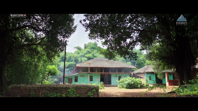 Rakhumaai Rakhumaai - Poshter Girl ¦ Vitthal Rukmini Marathi Songs 2016 ¦ Sonalee Kulkarni