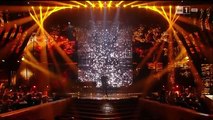Sanremo 2016  - Renato Zero super ospite della serata finale di Sanremo 2016