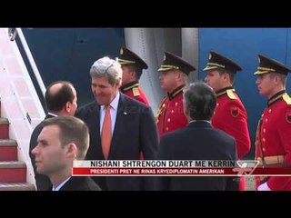 Nishani shtrëngon duart me Kerrin - News, Lajme - Vizion Plus