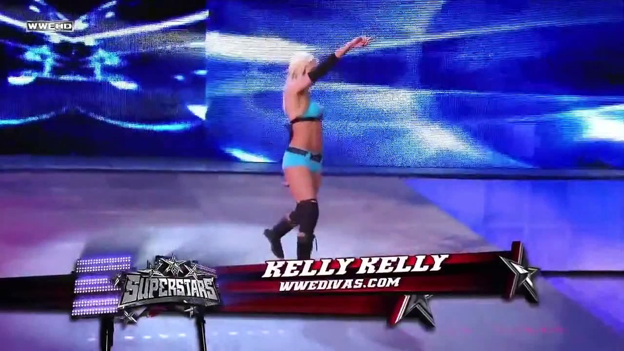 WWE Santina and Kelly Kelly vs Beth Pheonix Rosa Mendes