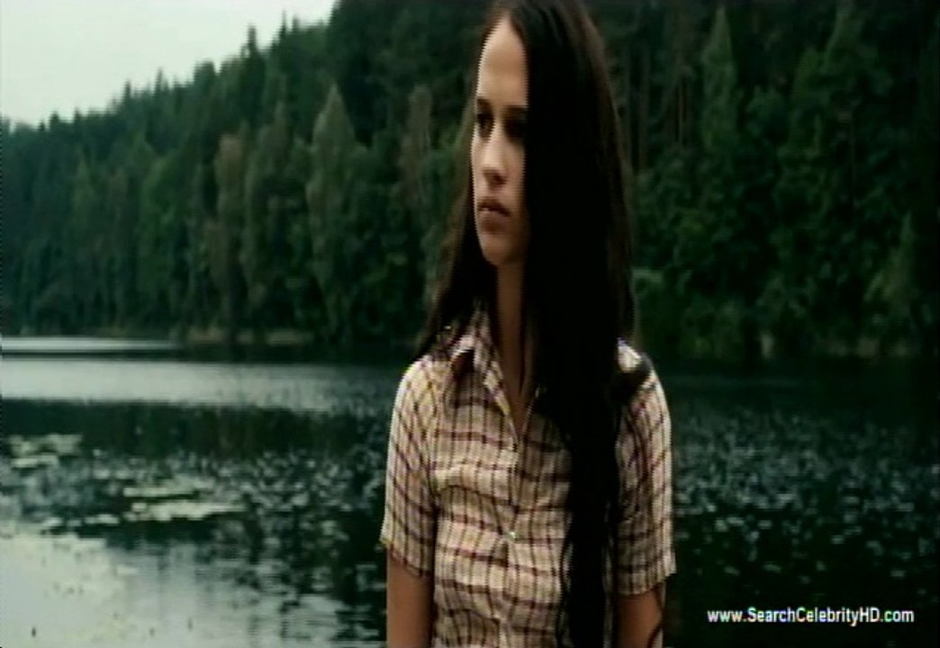 Alicia Vikander