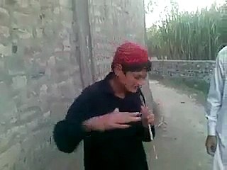 Funny pathan  cricket commentary pitch report - pashto funny video