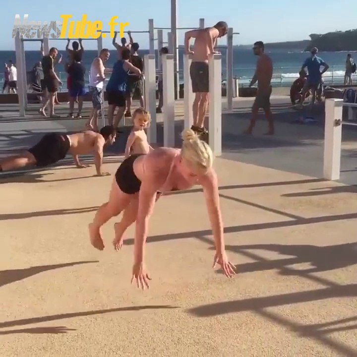 saut arrière burpees Sarah Carter.