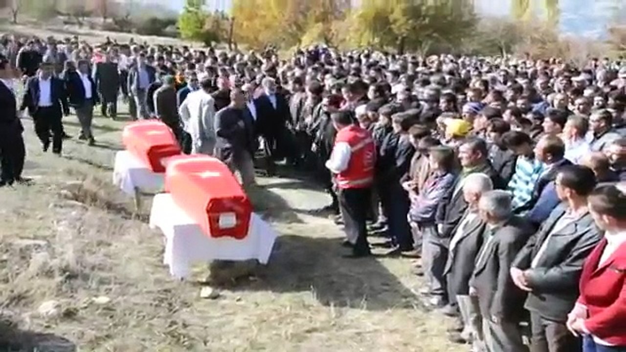 Madenci babasından bakanlara: Oğlumun hesabını sen mi soracaksın ben mi sorayım?