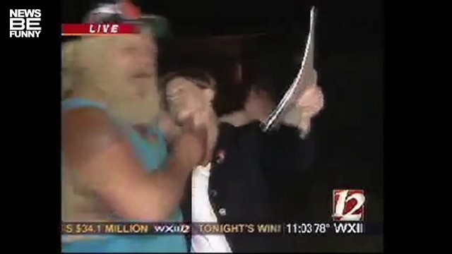 Quand les reporters se font embrasser en plein direct - Bêtisier de bisous