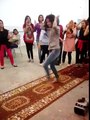 فتاة هندية ضايعة في تونس بالضبط في ليسي العڨبة ههههه