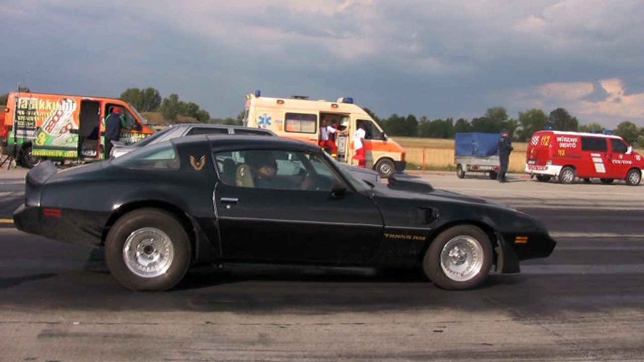Pontiac Trans-Am Biturbo Vs. Lancia Dedra TDI