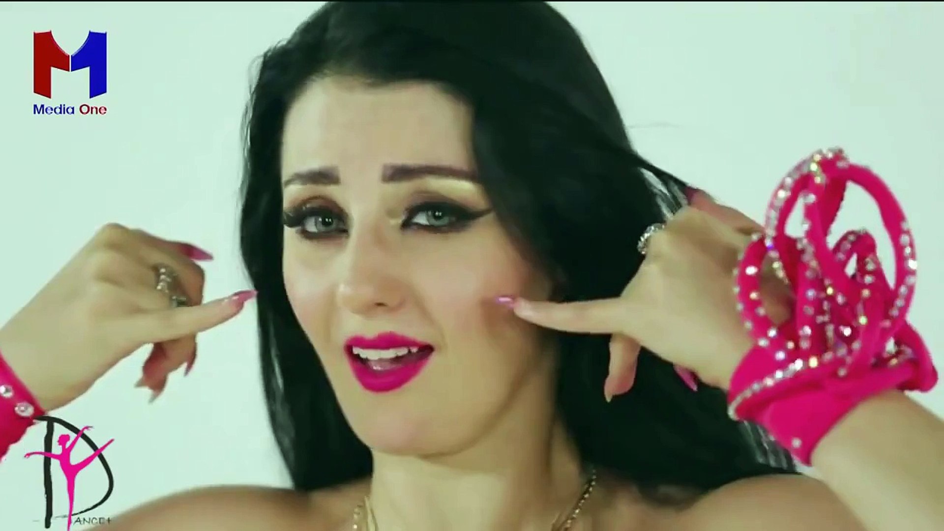 صافيناز .رقص شرقي مصري . Hot Belly Dance - Safinaz