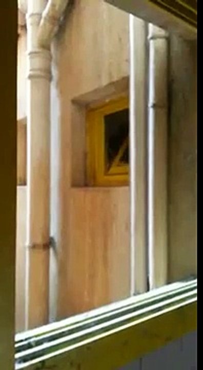 الثانوية الثانية والخمسون بجدة كادت تنفجر