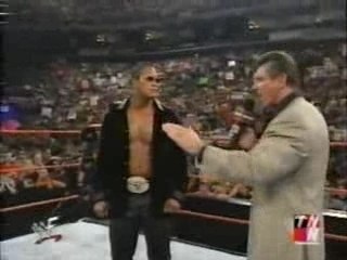 30 Juillet 2001: The Rock Is Back