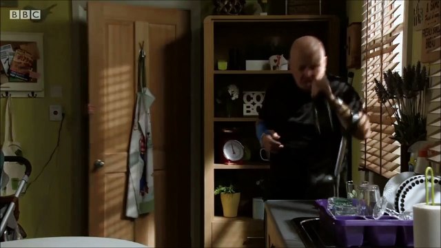 Sharon and Roxy Fight EastEnders