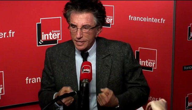 Jack Lang : Emmanuelle Cosse doit apprendre qu'un gouvernement c'est une équipe ou qu'elle le quitte