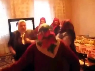 Женщина я не танцую