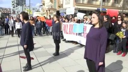 Kosova'da 'Kadına Şiddet Hayır' Gösterisi