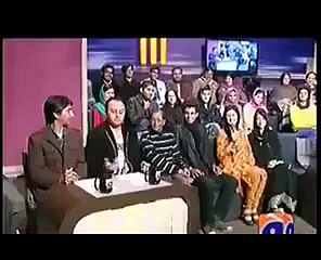 Check the Reaction of Aftaf Iqbal When Young Girl Tried to Flirt With Him