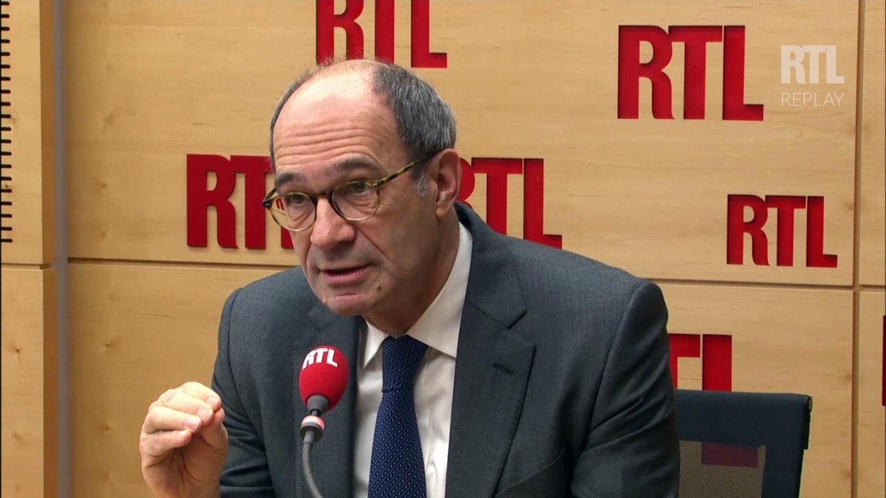 "Nicolas Sarkozy n'est pas remis en cause à la tête du parti", selon Éric Woerth