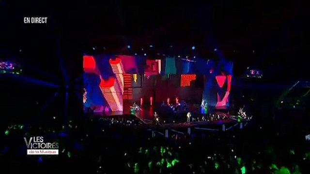 Nekfeu s'en prend à Marine Le Pen aux victoires de la musique