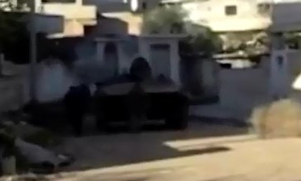 Сирийская армия окружает 'столицу ИГИЛ'