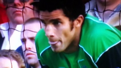 Le penalty loupé de Pirès et Henry