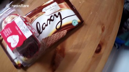Man gives girlfriend Valentine's flowers with an unpleasant twist