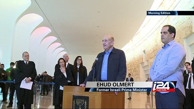 02/15: Ehud Olmert heads to prison