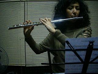 YAN FLÜT DERSİ... MEDARMONİ SANAT AKADEMİSİ_www.medarmonisanat.com