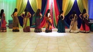 Girls Couple dance on Indian Wedding on wedding songs - Video Dailymotion