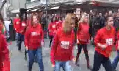 Kadınlardan taciz ve tecavüzlere danslı protesto