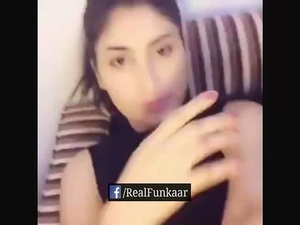 qandeel bloac stunts