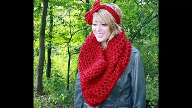 Объемные вязаные спицами снуды