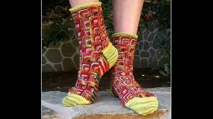 Отличные вязаные носки