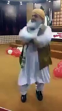 Really Funny Dance of Maulana Fazal-ur-Rehman on Valentines Day - Video Dailymotion
