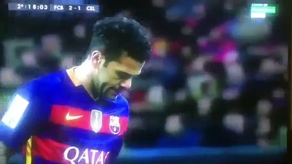 Dani Alves ljut što je izašao iz igre
