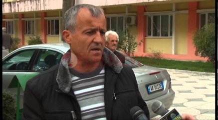 Furgonët taksi, shoferët licencë 6 mujore por paguajnë taksa për 1 vit