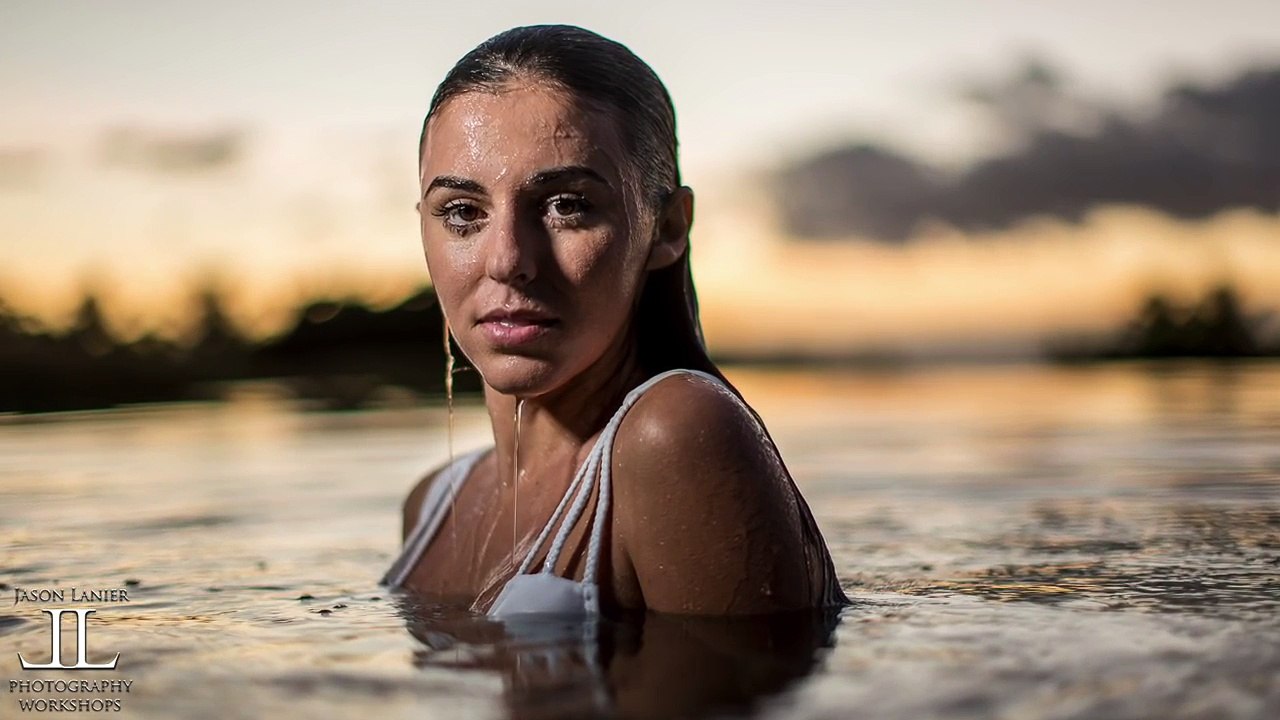 Sunset SWIMSUIT Shoot with the Rotolight Neo,