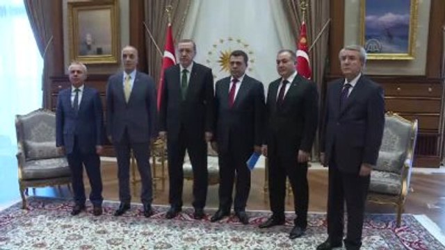 Cumhurbaşkanı Erdoğan, Türk-İş Heyetini Kabul Etti