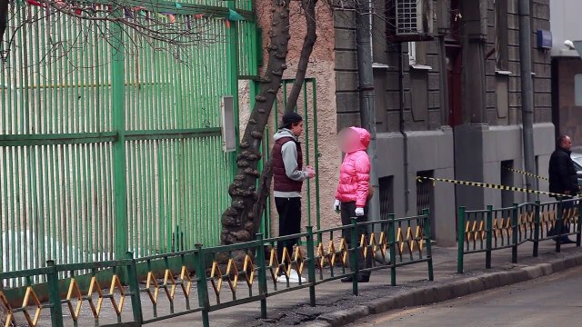 Купить Лифчик У Прохожих Девушек