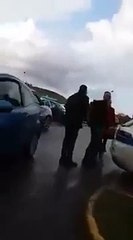 Polizia locale OCCUPA parcheggio invalidi, la denuncia di un cittadino