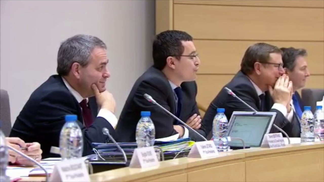 Vif échange au conseil régional Nord-Pas-de-Calais-Picardie