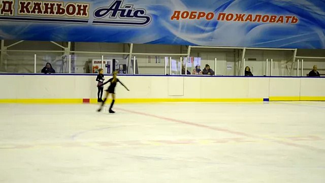 Фигурное катание. Девочке 9 лет
