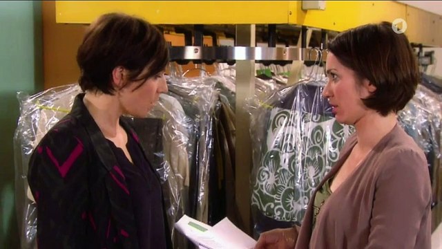 2090 Eliane Isabelle (4) vostfr