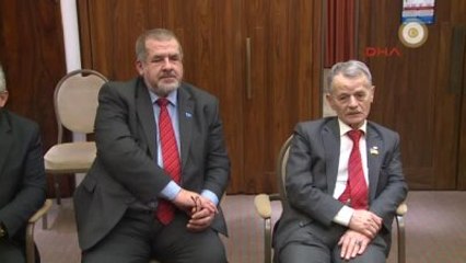 Başbakan Davutoğlu Ukrayna'da Kırım Heyeti ile Görüştü