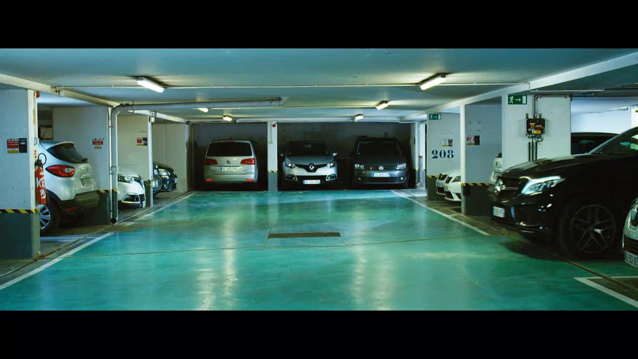 Mad Mag (NRJ 12) Voici la bande annonce avec Ayem, la nouvelle présentatrice