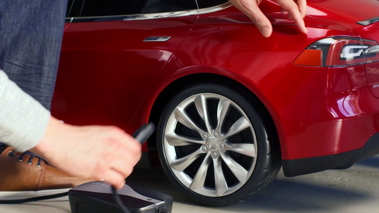 Tesla Model S for Kids by Radio Flyer